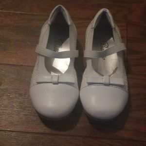Toddler dressy shoes sz 7.
